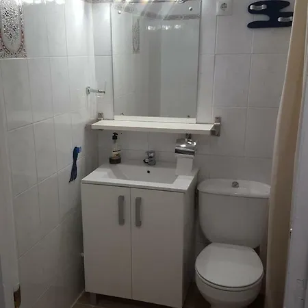 Coqueto Estudio Con Vistas En Apartamento